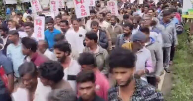 ஏற்காடு மலைக்கிராமங்களைச் சேர்ந்த பொதுமக்கள் திடீர் சாலை மறியலில் ஈடுபட்டதால் பரபரப்பு!